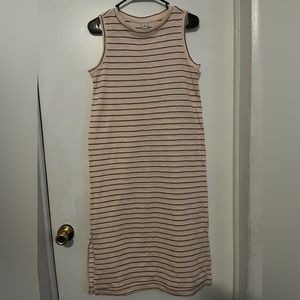 Long Summer Dress from, Old Navy, runs big. NWOT